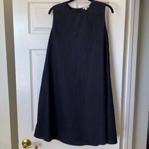 Gap size M A line washable cotton navy blue dress .